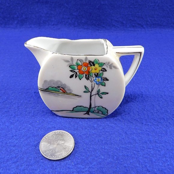 Vintage Miniature Pitcher / Toothpick Holder Handpainted Japan 3" - Picture 3 of 8